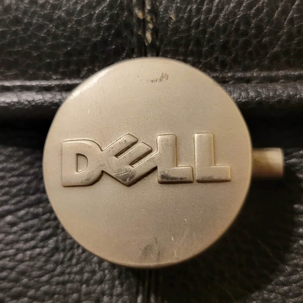 𝅺dell Men's 15